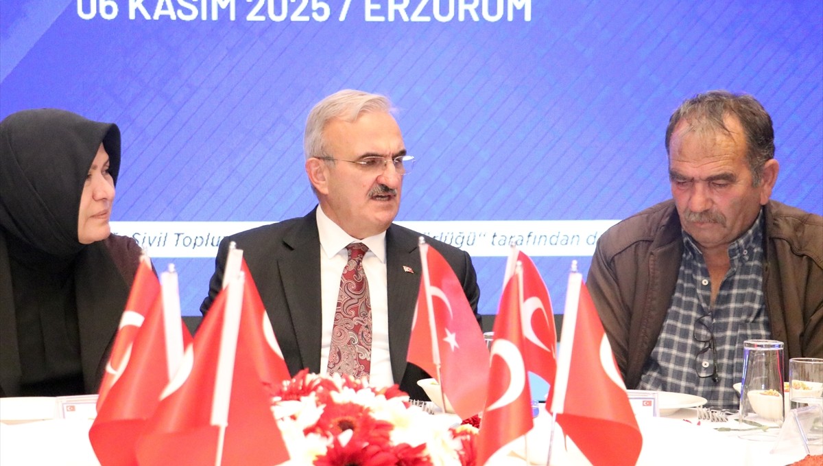 İçişleri Bakan Yardımcısı Münir Karaloğlu, Erzurum