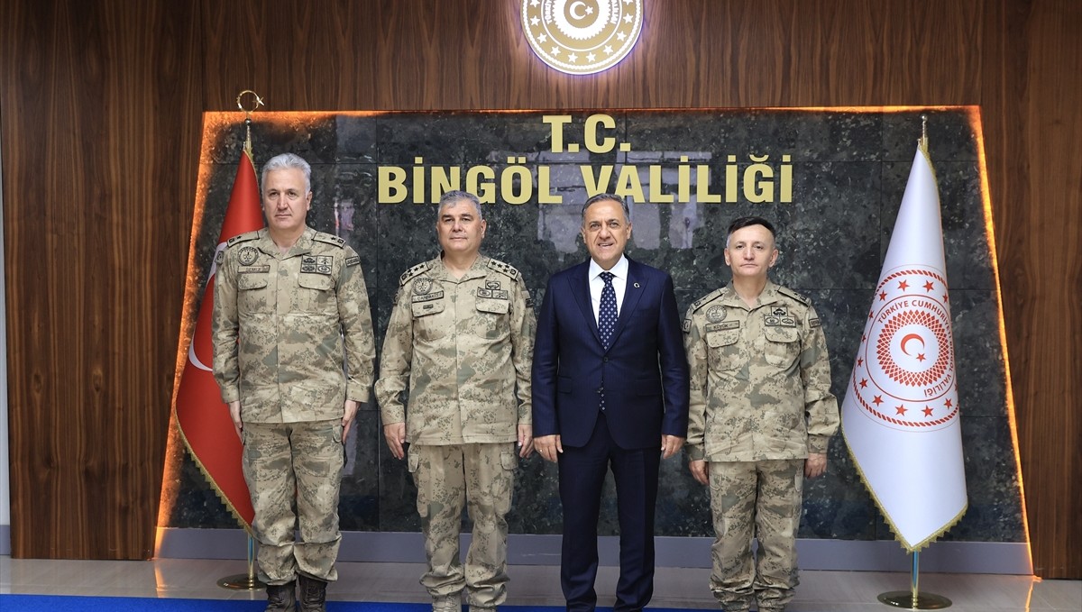 Jandarma Genel Komutanı Orgeneral Ali Çardakcı, Bingöl Valiliğini ziyaret etti