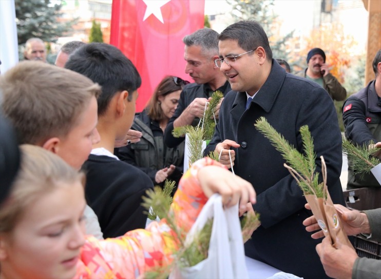 Ağaçlandırma Günü fidan dolayısıyla Kars