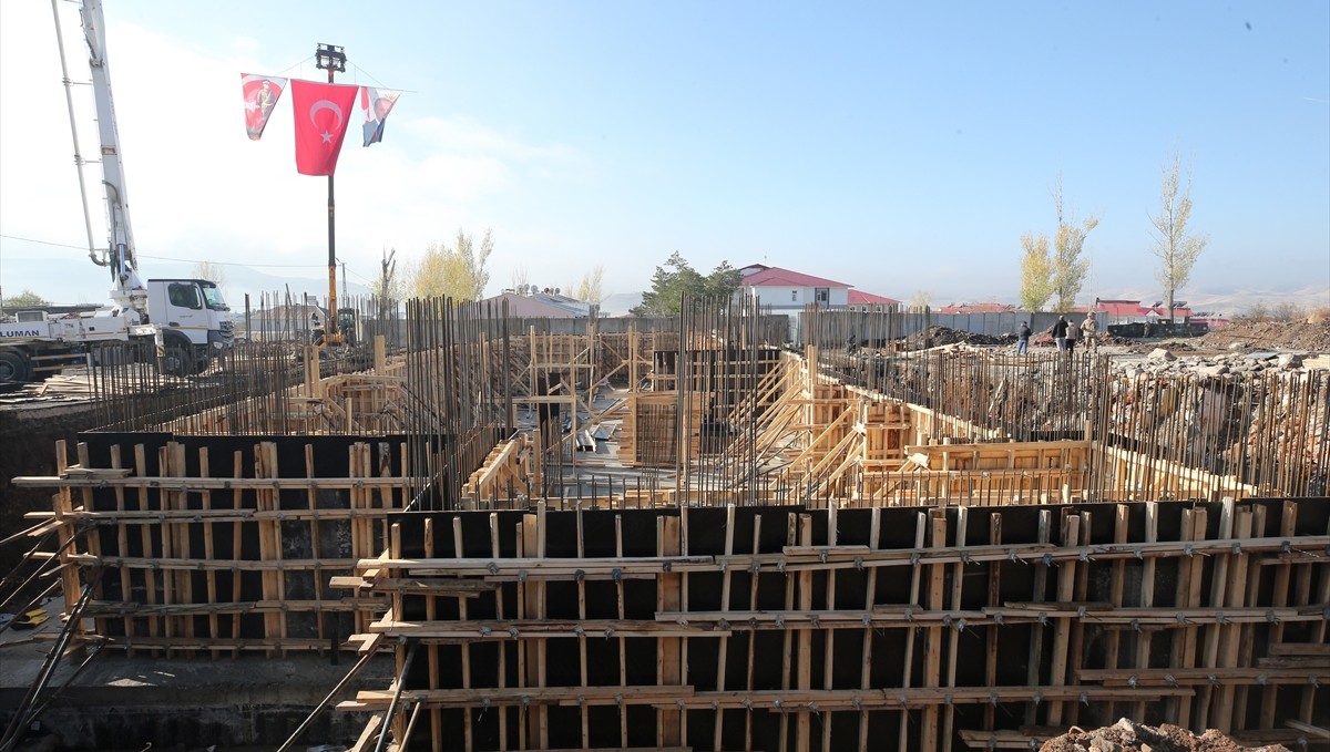 Muş'ta Varto Jandarma Komutanlığı Hizmet Binası'nın temeli atıldı