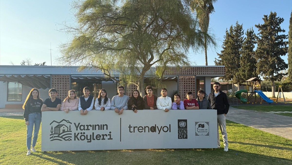 Trendyol'un "Yarının Köyleri" projesi kapsamında eğitim alan 12 öğrenci İtalya'da yarışacak