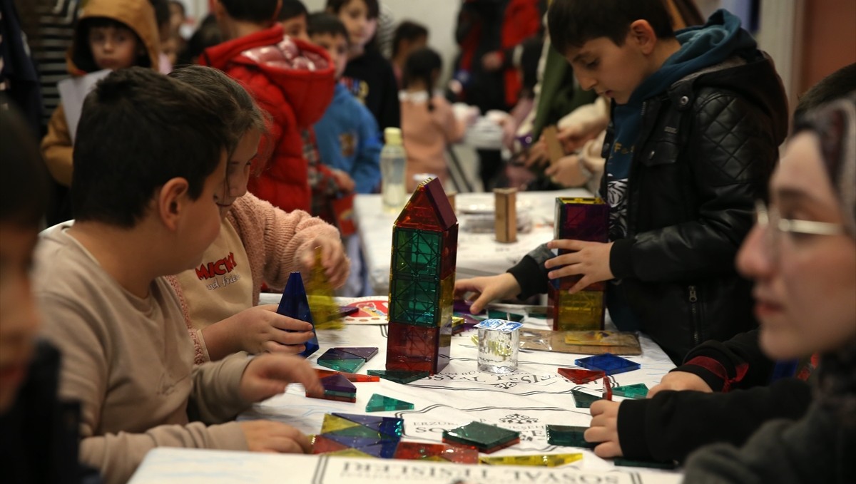 Bilim Erzurum 2025 yılında 100 bini aşkın çocuğa ulaştı