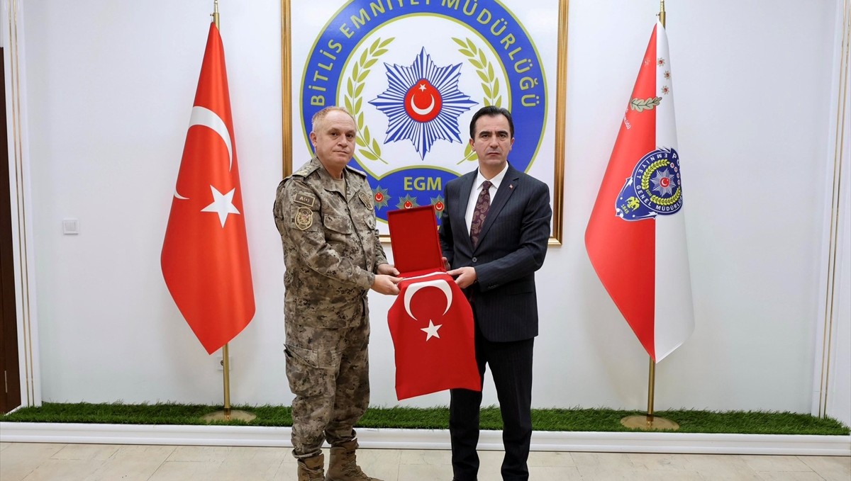 Bitlis Valisi Karakaya, Bitlis Emniyet Müdürü Şensoy