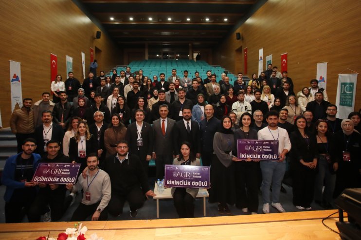 Doğu Anadolu Bölgesinde İlk Kez Düzenlenen Ağrı Startup Weekend Etkinliğinde AİÇÜ