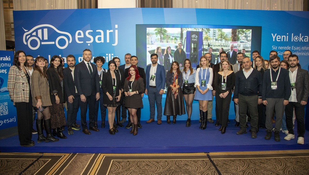 Eşarj yeni şarj istasyonunu İzmir