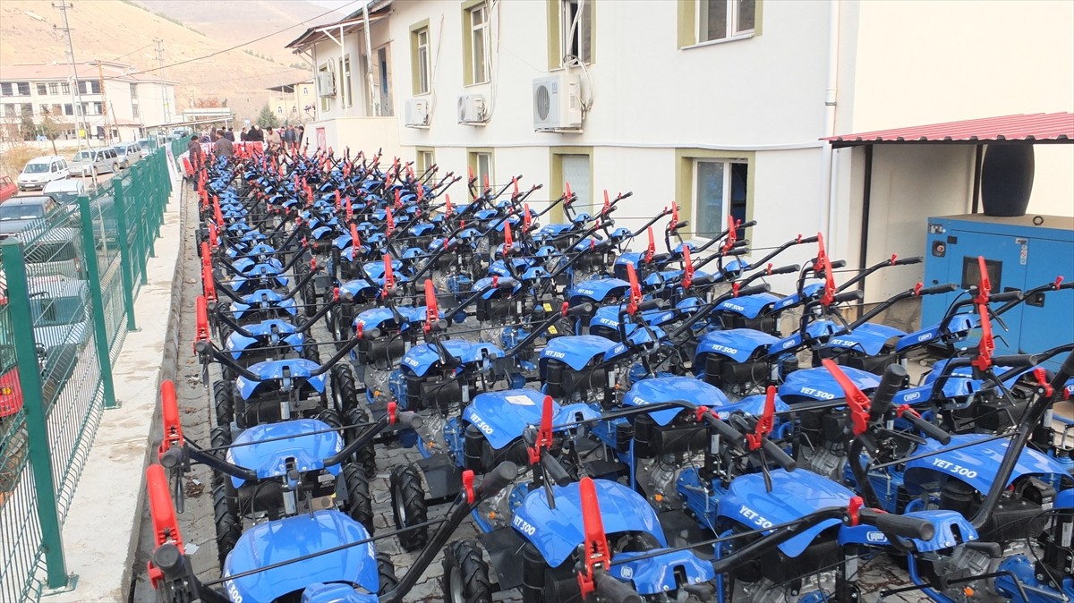 Keban'da 230 üreticiye yüzde 70 hibeyle makine desteği sağlandı