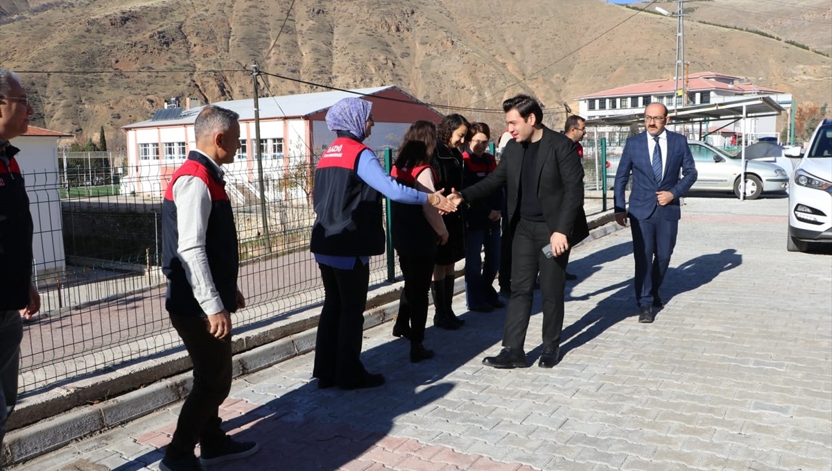 Keban Kaymakamı Atalık kurumları denetledi