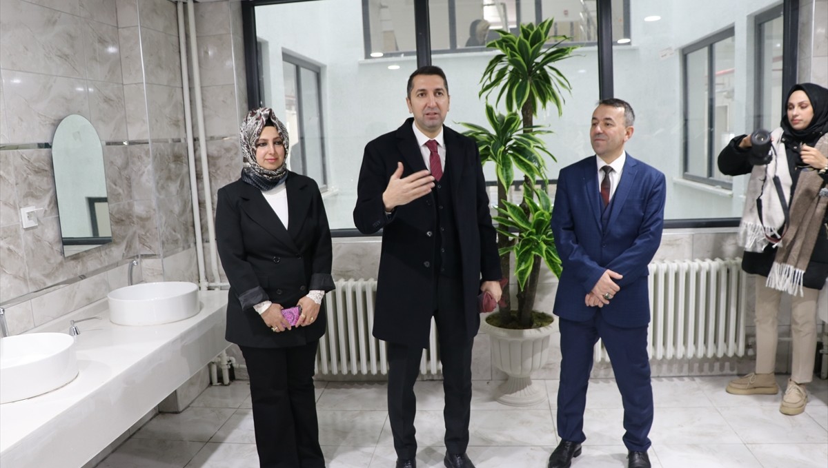 KYGM Daire Başkanı Doğan, öğrenci yurtlarında incelemelerde bulundu