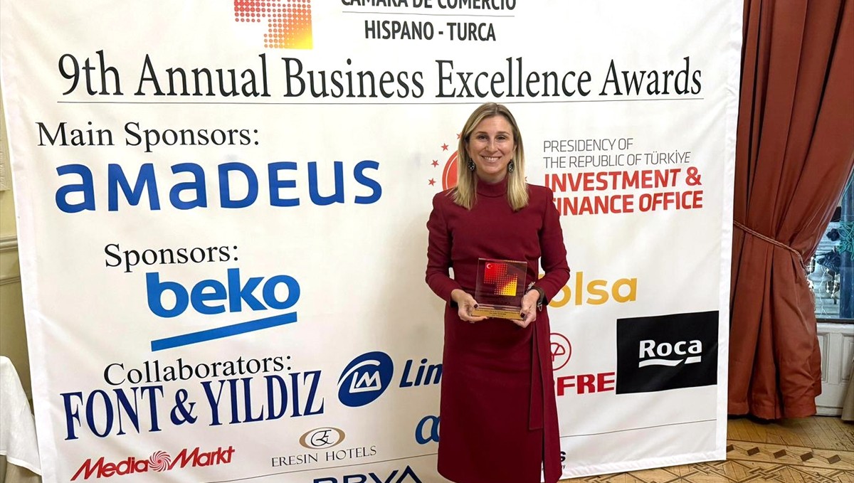 Limak Holding Yönetim Kurulu Başkanı Özdemir'e İspanya'dan "Mesleki Liyakat Ödülü"