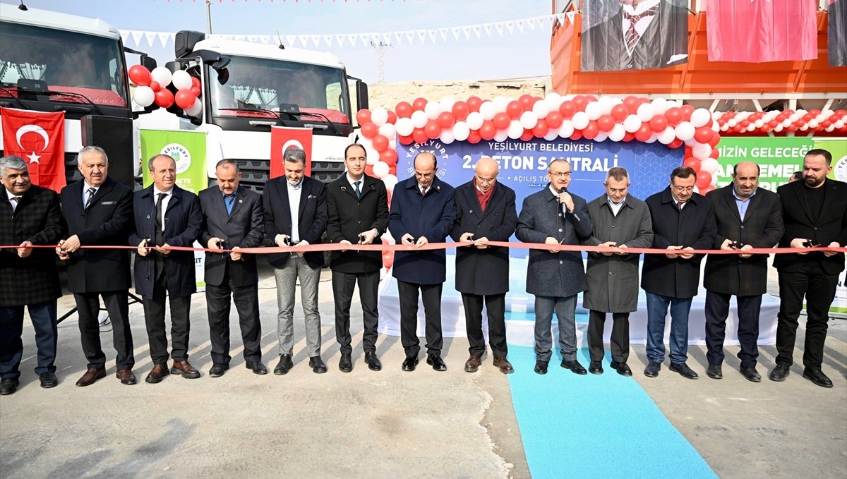 Malatya'da Yeşilyurt Belediyesinin beton santrali açıldı