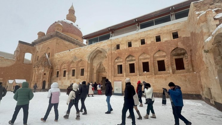 Tarihi İshak Paşa Sarayı