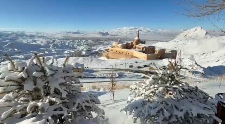 Tarihi İshak Paşa Sarayı