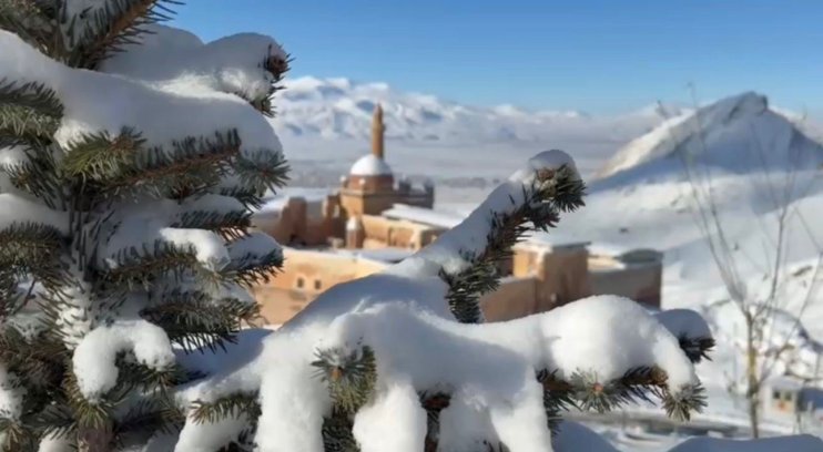 Tarihi İshak Paşa Sarayı