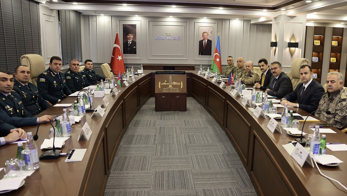 Türkiye ile Nahçıvan heyetleri Iğdır