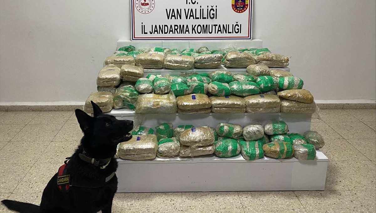 Van'da 51 kilo 275 gram uyuşturucu ele geçirildi