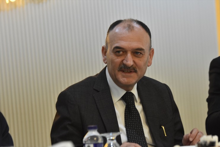 basın Eğitim mensuplarıyla geldi Milli bir Müdürü Van Çandıroğlu, araya 2