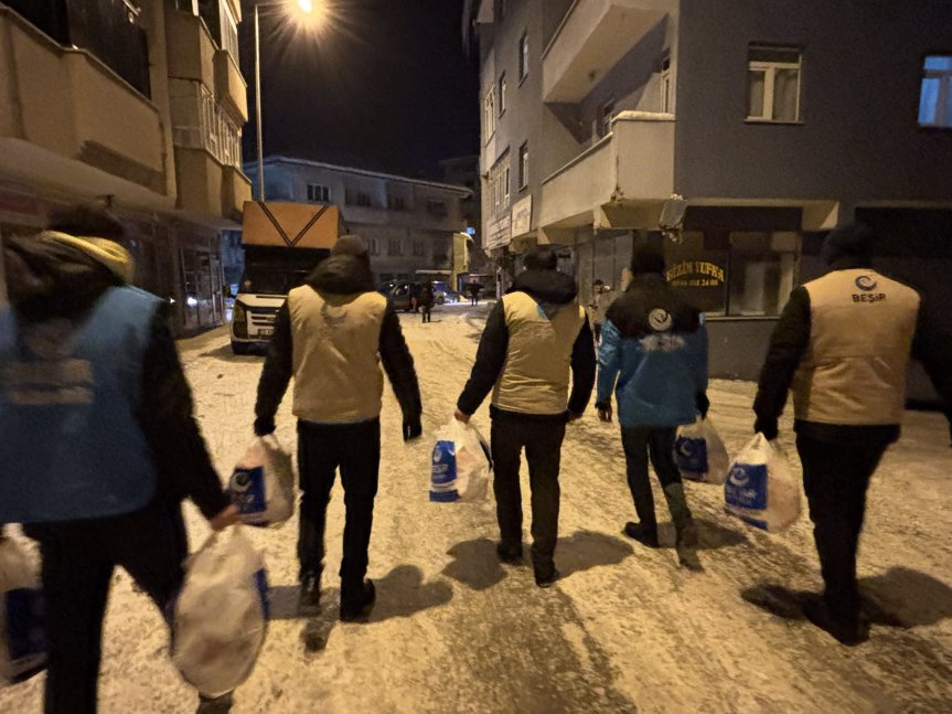 Ağrı beşir derneği miraç kandil simit ikram 3