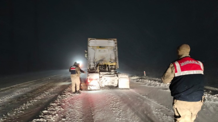 ve kurtarıldı kar kişi tipide 6 Ağrı