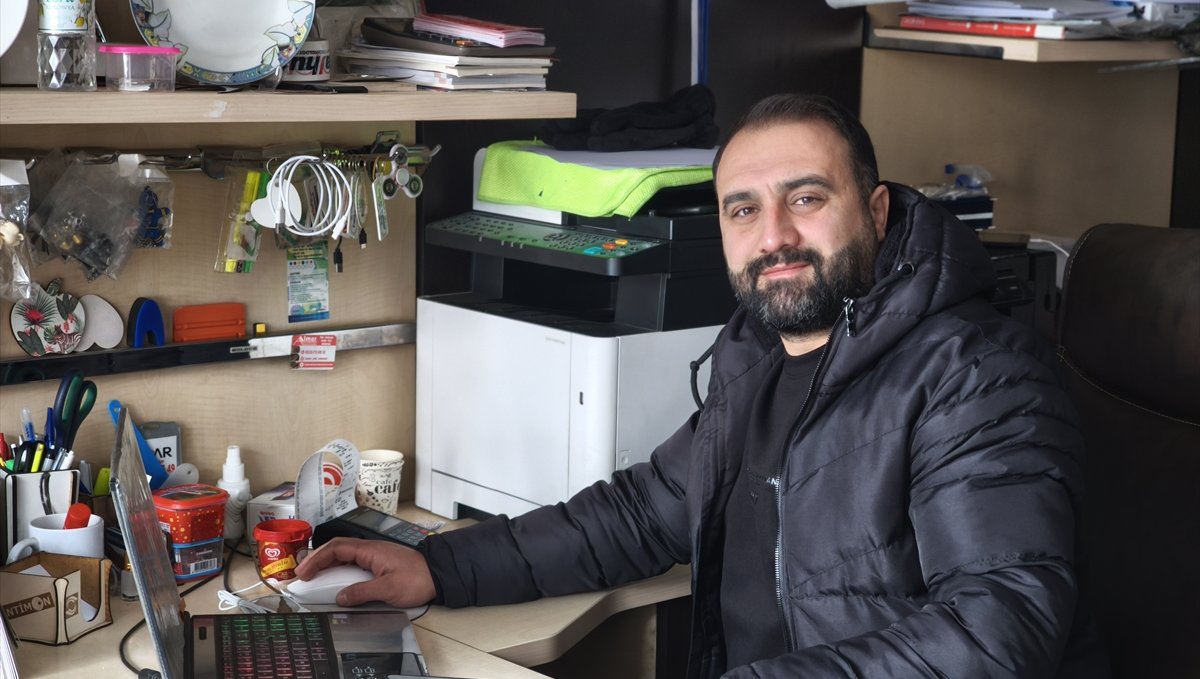 Bingöl'de esnaf, AA'nın Yılın Kareleri oylamasına katıldı