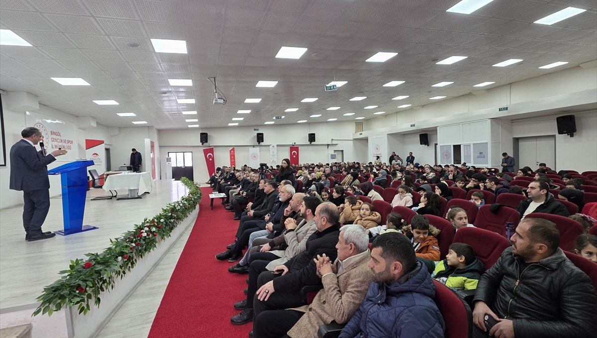 Bingöl'de Spor Bilimlerinin Geleceği programı düzenlendi