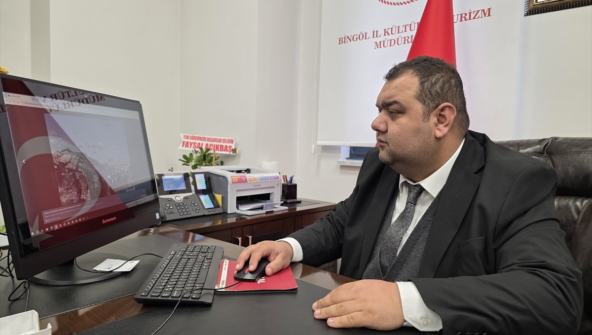 Bingöl İl Kültür ve Turizm Müdürü Çoban, AA'nın "Yılın Kareleri" oylamasına katıldı