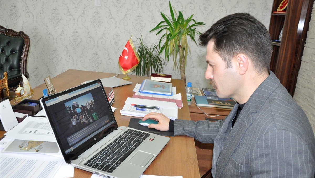 Çukurca Kaymakamı Cebeci, AA'nın Yılın Kareleri oylamasına katıldı