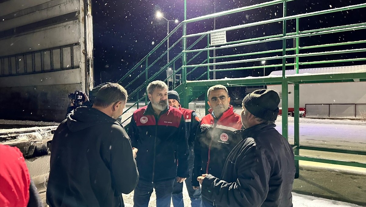 Erzurum Tarım ve Orman Müdürü Kenger, denetim istasyonunu ziyaret etti