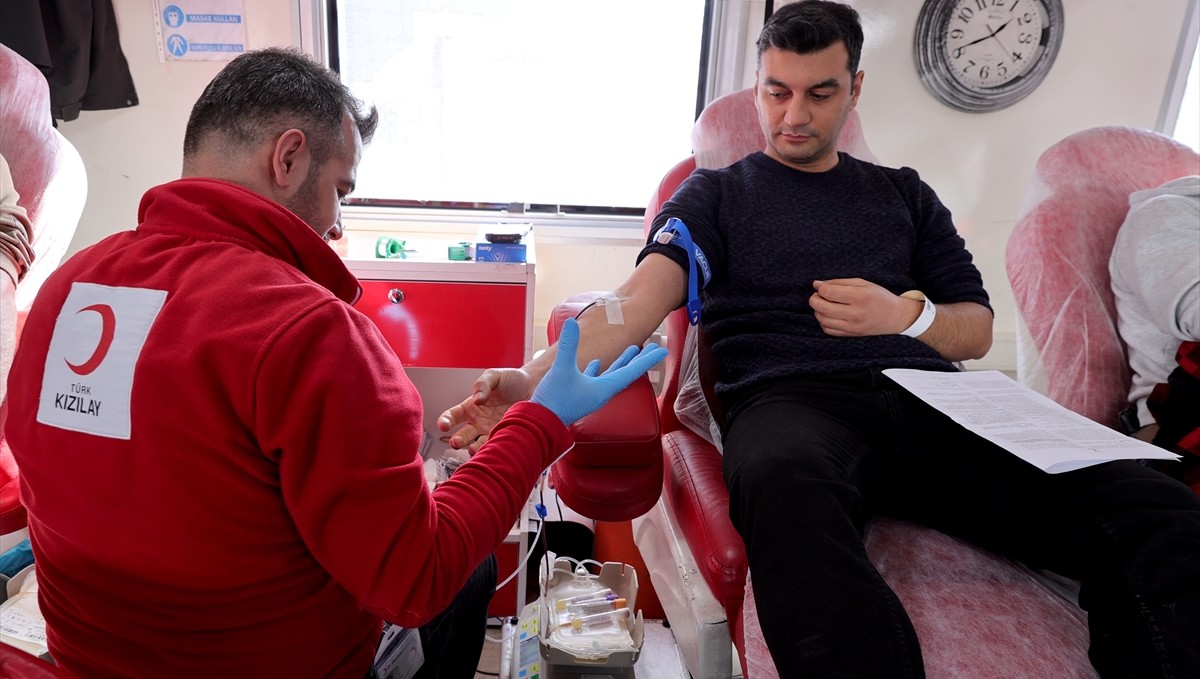Hakkari'de kan bağışında rekor seferberliği