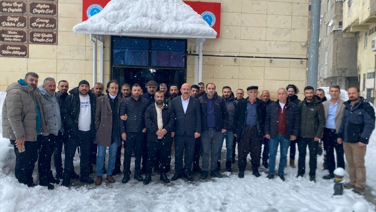 Hakkari Esnaf ve Sanatkarlar Odası Başkanı Akboğa gazetecilerle buluştu