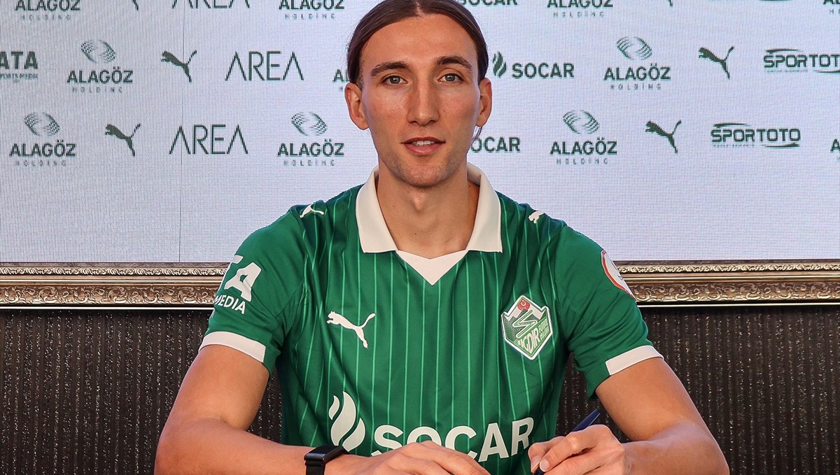 Iğdır FK, Atakan Çankaya'yı renklerine bağladı