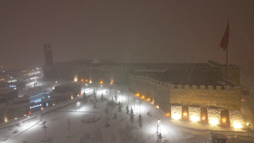 kaplanan yapıları görüntülendi dronla Erzurum