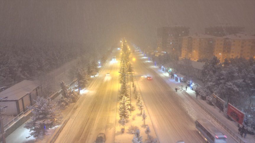 dronla kaplanan yapıları Karla görüntülendi tarihi Erzurum