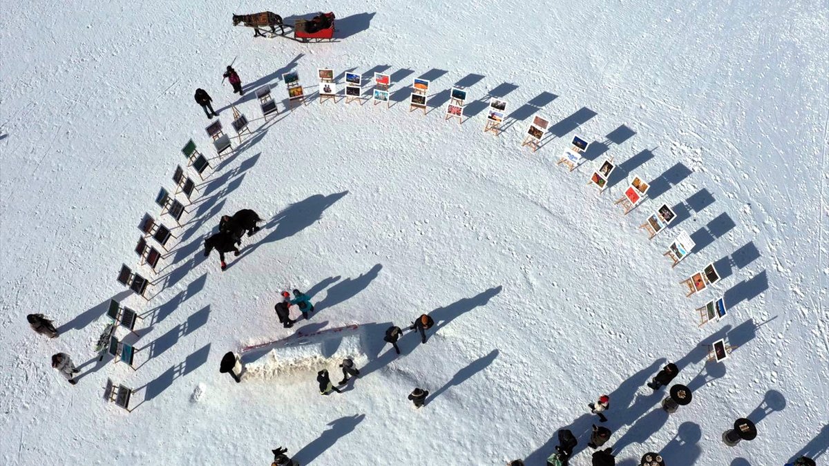 Kars'ta karlar üzerinde Tarım, Orman ve İnsan fotoğraf sergisi düzenlendi
