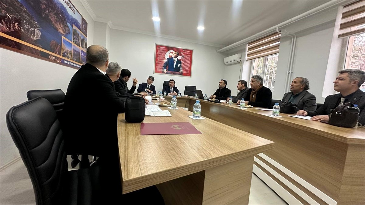 Keban'da okul müdürleri toplantısı yapıldı