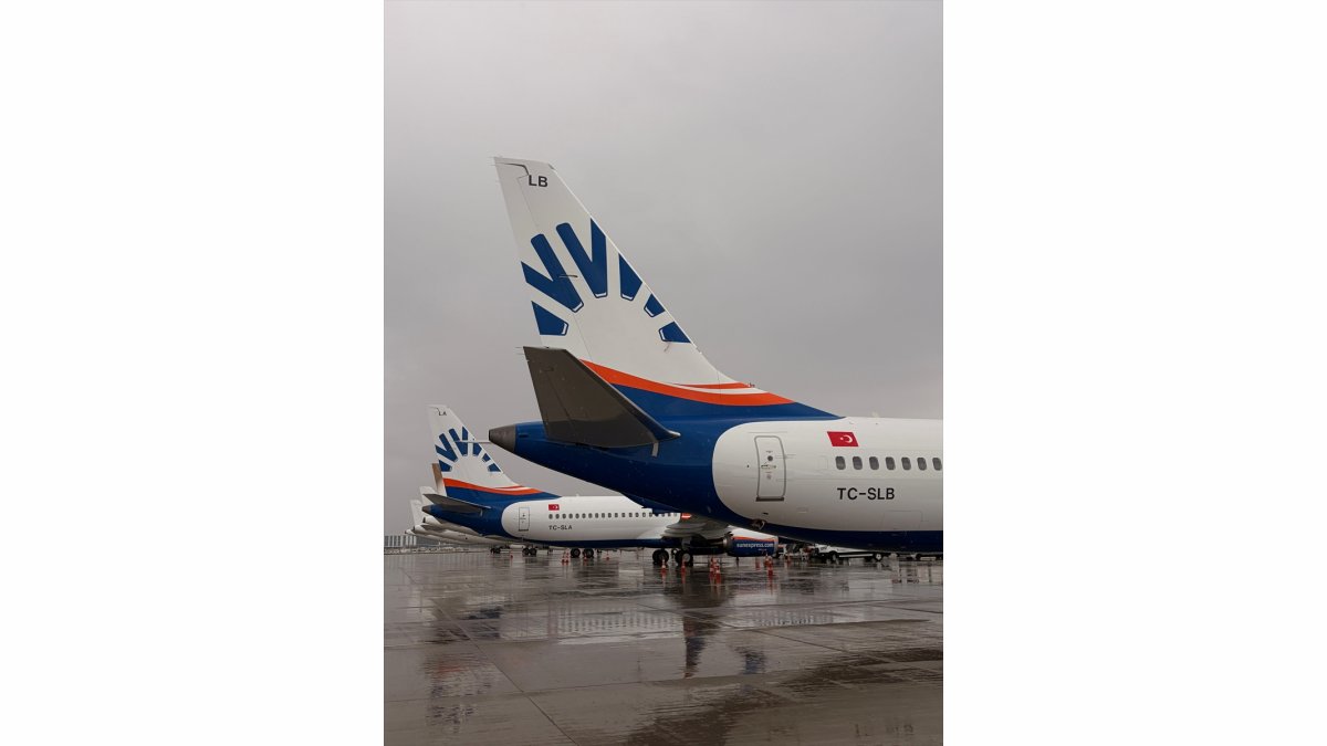 SunExpress ocakta dört yeni Boeing 737-8 uçağını teslim aldı