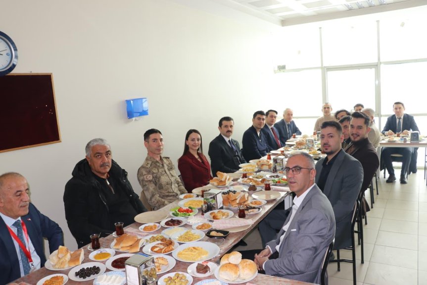 Tutak ilçe protokolü hastane 2