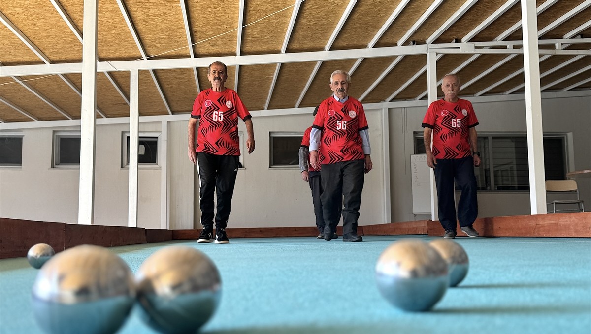 Van'da huzurevi sakinleri boccede şampiyonluk hedefliyor