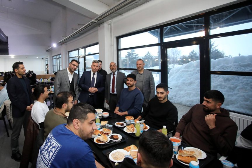 ağrı aiçu iftar 8