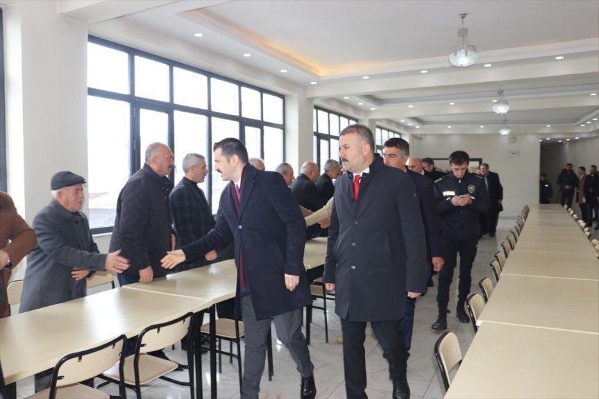 iki husumetli Ağrı