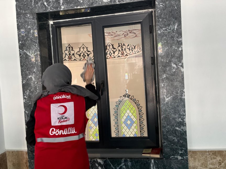 ağrı kızılay cami temizlik 3