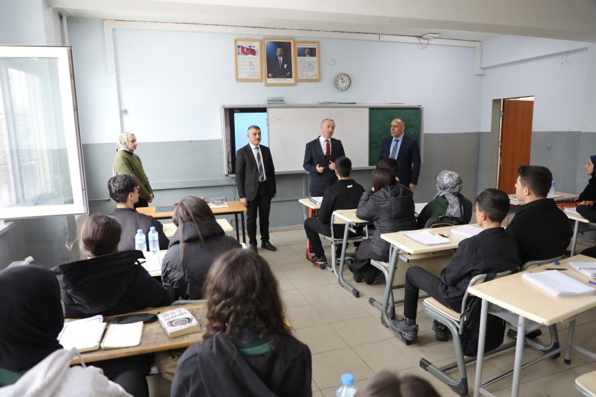 Ağrı Milli Eğitim Müdürü Kökrek, Patnos