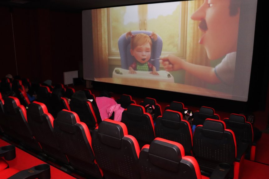 AİÇÜ AĞRI BALOLUK KÖYÜ İLKOKULU SİNEMA 5