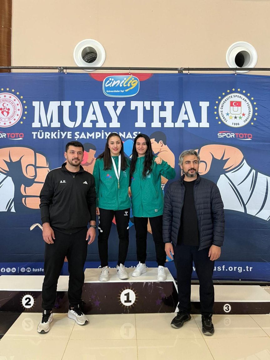 AİÇÜ ÜNİLİG Muay Thai Türkiye Şampiyon 1