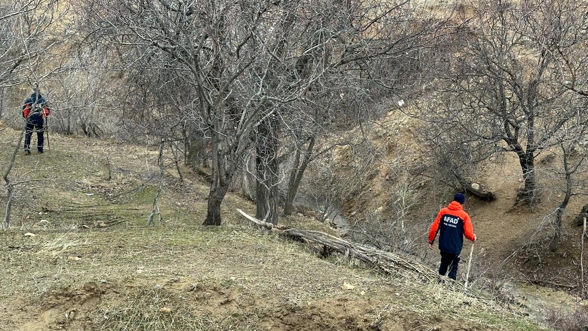 Elazığ'da kaybolan 74 yaşındaki kişiyi arama çalışmaları sürüyor