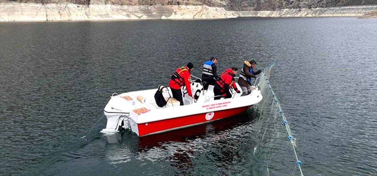 Erzurum'da kaçak avlanmanın önlenmesi amacıyla denetim yapıldı