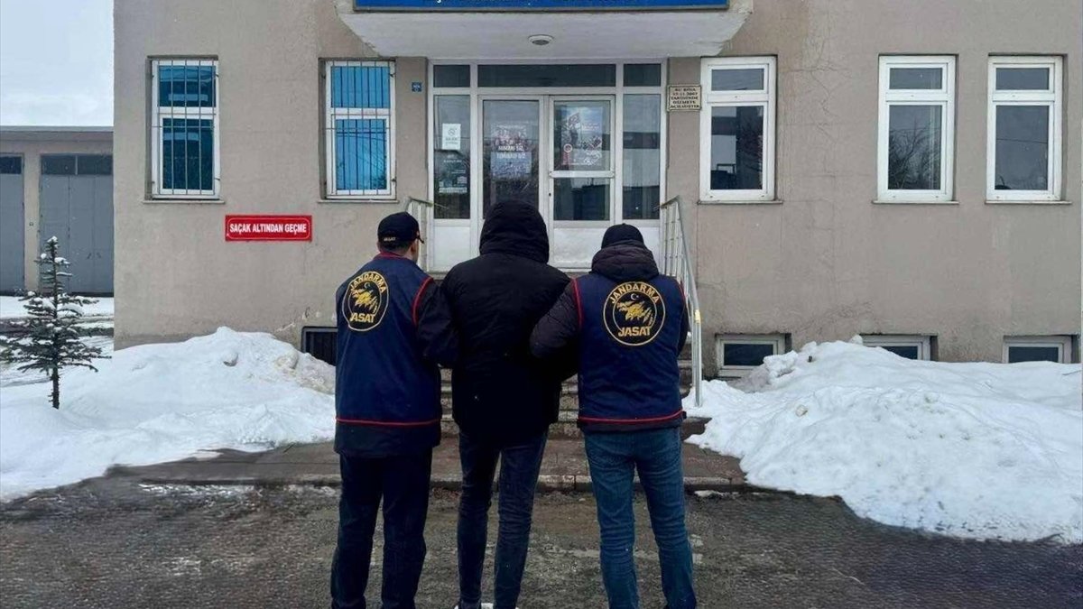 Erzurum'da kesinleşmiş hapis cezası bulunan firari hükümlü yakalandı