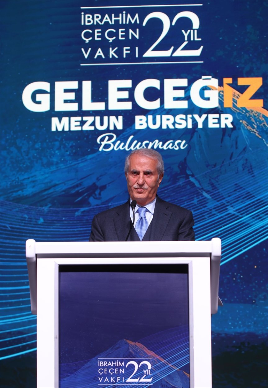 İbrahim Çeçen Vakfı 22. yılını Geleceğiz temasıyla kutladı