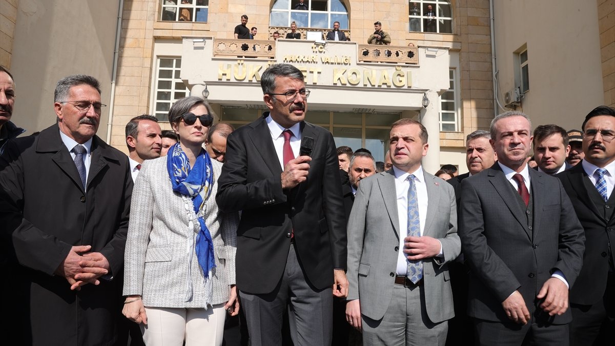 İçişleri Bakan Yardımcılığına atanan Çelik için uğurlama programı düzenlendi