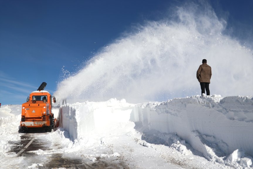 ediyor kaplanları, yolunda metrelerce Ağrı-Kağızman mücadele Kar karla yükseklikteki kara 12