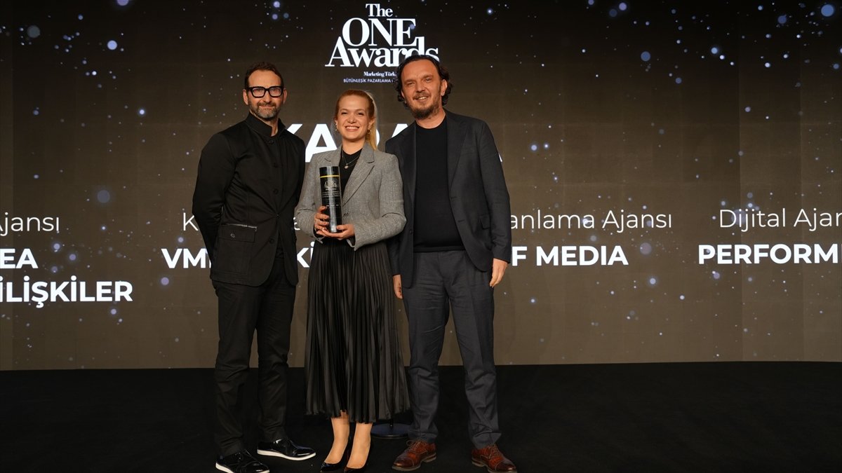 Karaca The ONE Awardstan 3 ödülle döndü
